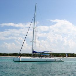 Cayo Blanco Catmaran